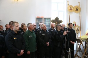 Божественная литургия в храме блаженной Ксении Петербургской г. Саратова на территории ИТК УШ-382/33