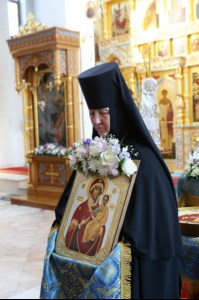 Божественная литургия в Свято-Алексиевском женском монастыре г. Саратова