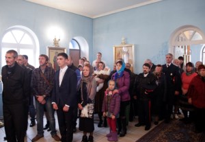 Божественная литургия в храме в честь Рождества Пресвятой Богородицы с. Ершовка (Муммовское) Аткарского района