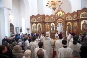 Божественная литургия в храме во имя святого равноапостольного великого князя Владимира г. Саратова
