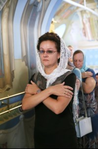 Крещальная литургия в Свято-Троицком соборе Саратова