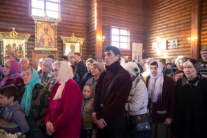 Божественная литургия в храме в честь Сретения Господня г.Саратова