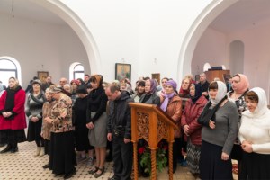 Литургия Преждеосвященных Даров в храме во имя преподобного Сергия Радонежского г.Саратова