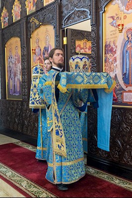 Божественная литургия в храма в честь иконы Божией Матери «Всех скорбящих Радость» г. Саратова