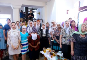 Божественная литургия в храме во имя святителей Василия Великого, Григория Богослова, Иоанна Златоуста г. Саратова