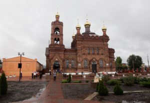 Божественная литургия в Крестовоздвиженском храме г. Хвалынска