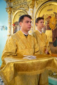 Божественная литургия в храме Сошествия Святого Духа г. Саратова