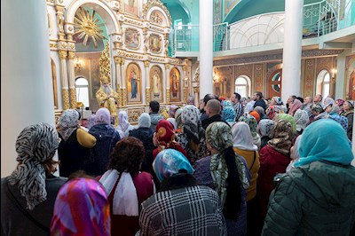 Божественная литургия в храме Всех святых, в земле Русской просиявших, г. Саратова