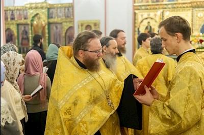 Всенощное бдение в Свято-Никольском мужском монастыре г. Саратова
