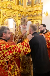 Божественная литургия в храме великомученика Георгия Победоносца г. Саратова
