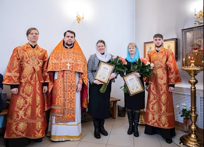 Митрополит Игнатий совершил Божественную литургию в Петропавловском храме Саратова
