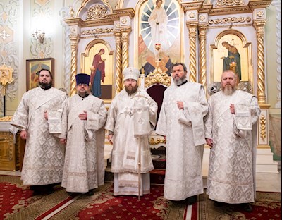 Митрополит Игнатий совершил всенощное бдение в Покровском соборе г. Саратова