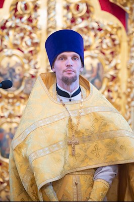 Митрополит Игнатий совершил Божественную литургию в Свято-Троицком кафедральном соборе г. Саратова