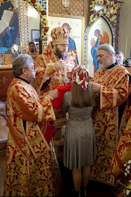 Митрополит Игнатий совершил Божественную литургию в храме святых мучениц Веры, Надежды, Любови и матери их Софии поселка Светлый