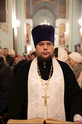Митрополит Игнатий совершил всенощное бдение в Духосошественском соборе г. Саратова