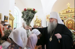 Божественная литургия в храме во имя святителя Луки (Войно-Ясенецкого) города Саратова
