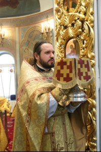 Божественная литургия в храме во имя Всех Святых, в земле Российской просиявших г. Саратова
