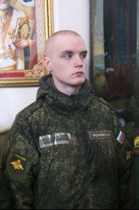 Божественная литургия в храме в честь Воздвижения Честнаго и Животворящего Креста Господня на территории Вольского военного института материального обеспечения