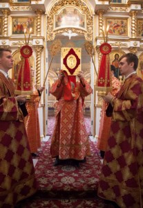 Божественная литургия в Свято-Троицком кафедральном соборе г. Покровска
