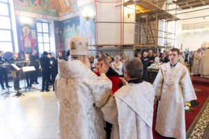 Божественная литургия в Свято-Никольском мужском монастыре г. Саратова