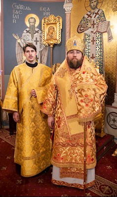 Митрополит Игнатий совершил Божественную литургию в Свято-Троицком кафедральном соборе г. Саратова