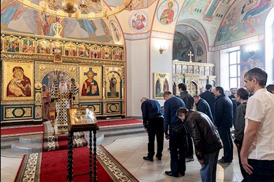 Божественная литургия в Свято-Никольском мужском монастыре г. Саратова