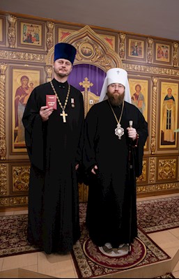 Митрополит Игнатий совершил всенощное бдение в храме в честь иконы Божией Матери «Скоропослушница» г. Шиханы Вольского района