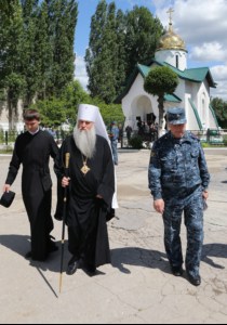 Божественная литургия в храме блаженной Ксении Петербургской г. Саратова на территории ИТК УШ-382/33