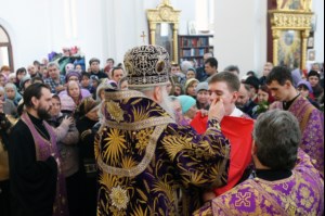 Божественная литургия в храме во имя святого великомученика Георгия Победоносца г.Саратова
