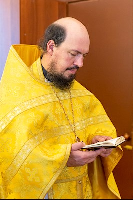 Божественная литургия в храме во имя святителя Николая Японского г. Саратова