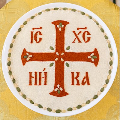 Божественная литургия в храме в честь святителя Иоанна Златоуста в п. Зональный г. Саратова