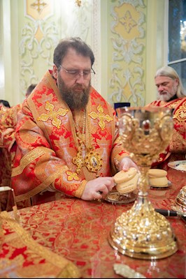 В Саратове встретили мощи святого великомученика Георгия Победоносца