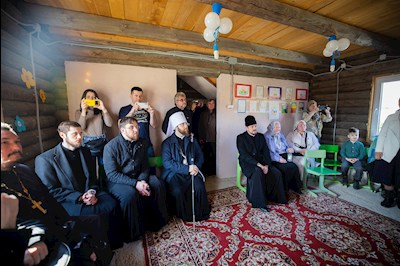 Митрополит Саратовский и Вольский Игнатий совершил Божественную литургию в храме Преображения Господня п. Соколовый