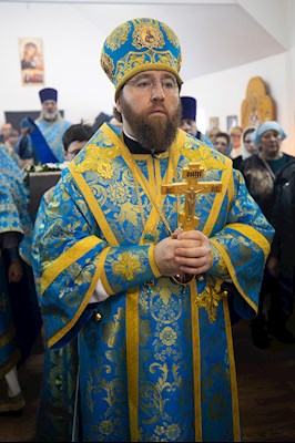 Митрополит Игнатий совершил Великое освящение храма в честь иконы Божией Матери «Спорительница хлебов» с. Кувыка и первую Божественную литургию в новоосвященном храме