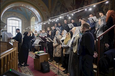 Митрополит Игнатий совершил Литургию Преждеосвященных Даров в Покровском соборе г. Саратова