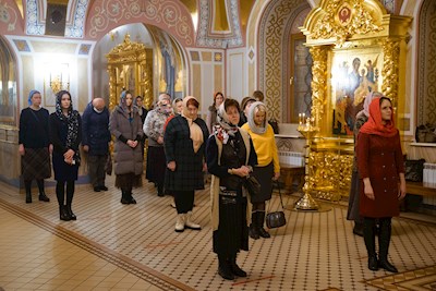 Митрополит Игнатий совершил всенощное бдение в Свято-Троицком кафедральном соборе г. Саратова