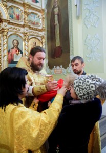 Божественная литургия в храме в честь Покрова Пресвятой Богородицы г. Саратова