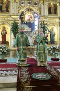 Божественная литургия в храме Сошествия Святого Духа г. Саратова