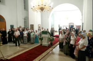Всенощное бдение в Свято-Сергиевском женском монастыре села Алексеевка Базарно-Карабулакского района