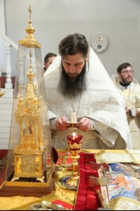 Божественная литургия в храме в честь Покрова Пресвятой Богородицы р.п. Новые Бурасы
