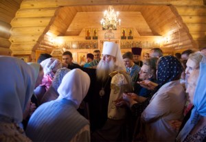 Божественная литургия в храме в честь Рождества Пресвятой Богородицы г.Саратова