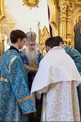 Божественная литургия в храме в честь Казанской иконы Божией Матери г. Саратова