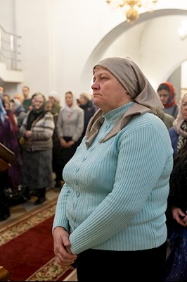 Божественная литургия в храме во имя первоверховных апостолов Петра и Павла г. Саратова