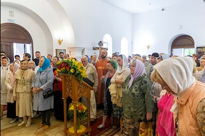 Божественная литургия в храме во имя пророка Божия Илии на Ильинской площади г. Саратова
