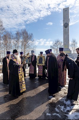 В Саратове и Покровске прошел автомобильный крестный ход со святынями Саратовской митрополии
