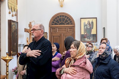 Божественная литургия в храме в честь святого равноапостольного великого князя Владимира г. Саратова