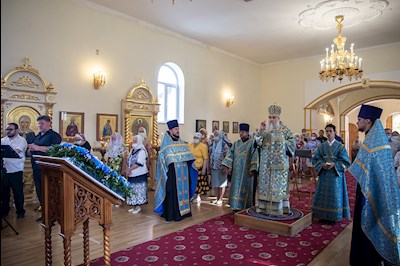 Всенощное бдение в храме в честь Казанской иконы Божией Матери р.п. Татищево