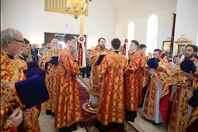 Митрополит Игнатий совершил Божественную литургию в храме святого апостола и евангелиста Иоанна Богослова г. Саратова