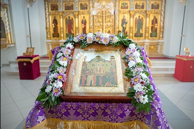Митрополит Игнатий совершил всенощное бдение с чином воздвижения Креста в кафедральном соборе Живоначальной Троицы г. Вольска