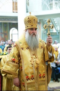Божественная литургия в храме во имя Всех Святых, в земле Российской просиявших, г. Саратова